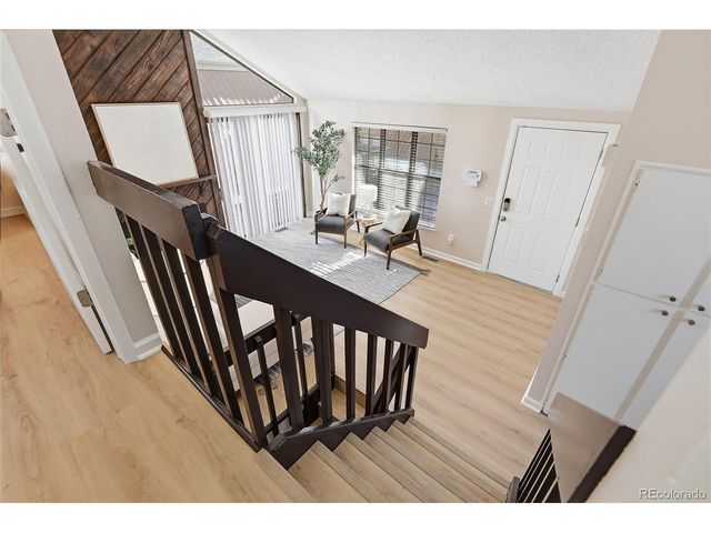 10187 E Peakview Ave, Englewood, CO 80111