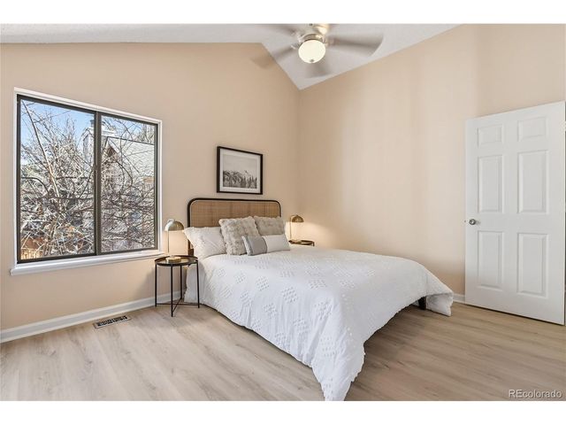 10187 E Peakview Ave, Englewood, CO 80111