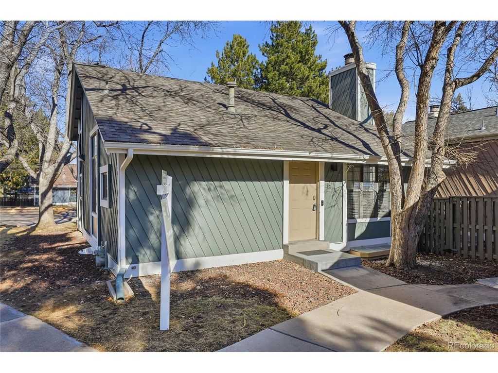 10187 E Peakview Ave, Englewood, CO 80111