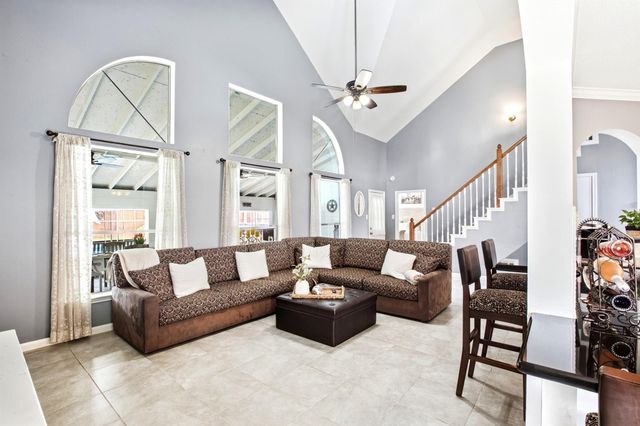 15642 Choke Canyon Drive, Sugar Land, TX 77498