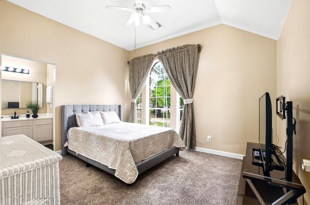 15642 Choke Canyon Drive, Sugar Land, TX 77498