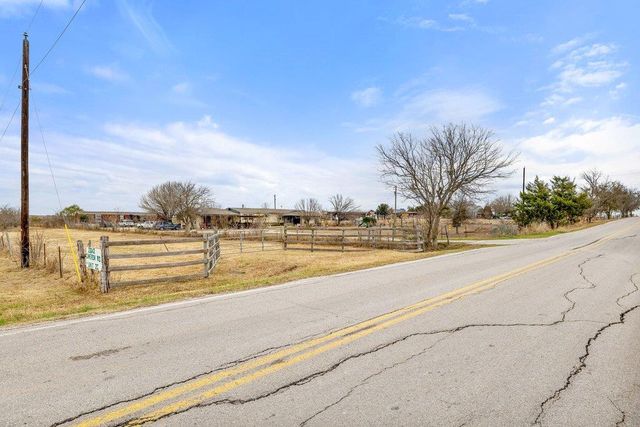 20646 Cameron RD, Coupland, TX 78615