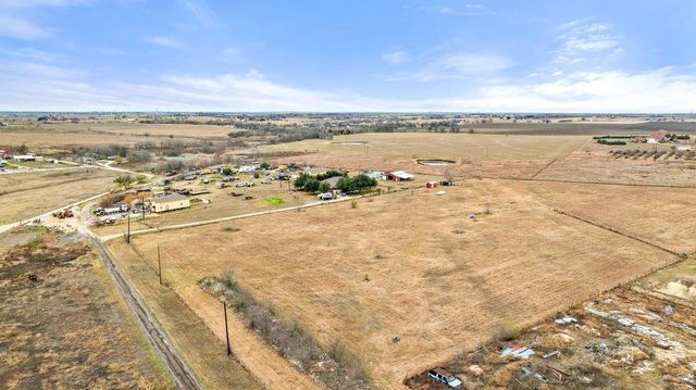 20646 Cameron RD, Coupland, TX 78615