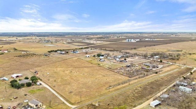 20646 Cameron RD, Coupland, TX 78615