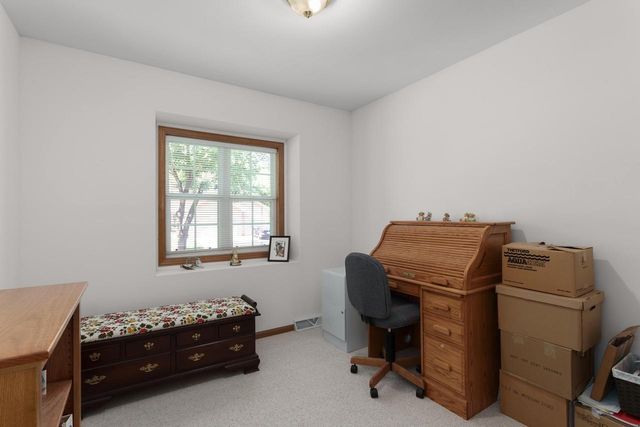 6901 Fieldwood Road, Madison, WI 53718