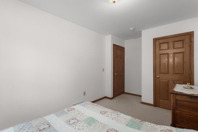 6901 Fieldwood Road, Madison, WI 53718