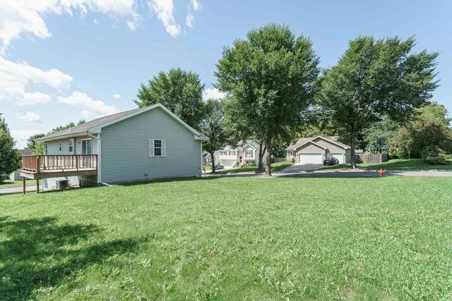 6901 Fieldwood Road, Madison, WI 53718