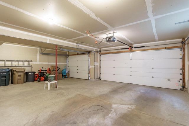 6901 Fieldwood Road, Madison, WI 53718