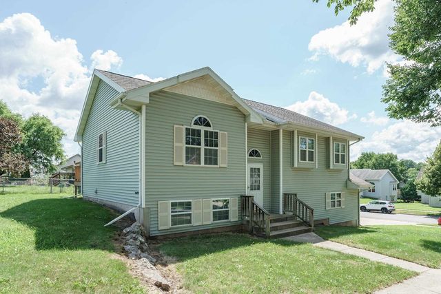 6901 Fieldwood Road, Madison, WI 53718