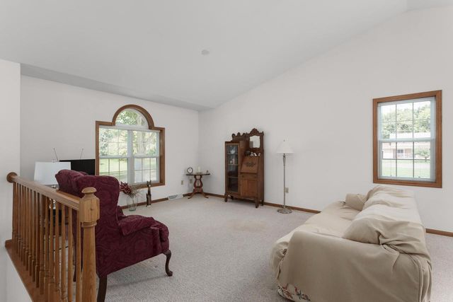 6901 Fieldwood Road, Madison, WI 53718