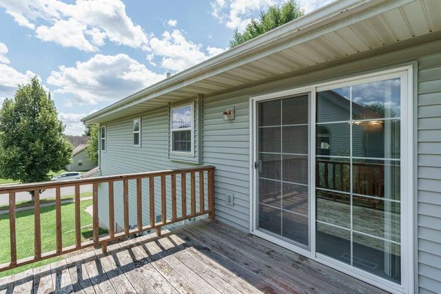 6901 Fieldwood Road, Madison, WI 53718