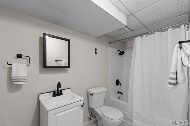 1981 Saint Johns Crossing, Arnold, MO 63010