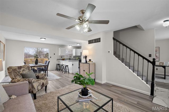 1981 Saint Johns Crossing, Arnold, MO 63010