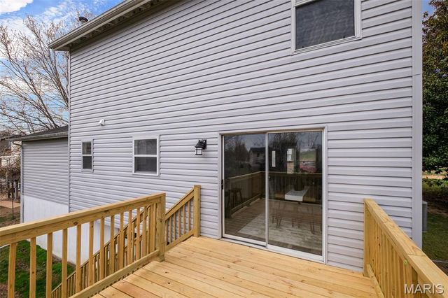 1981 Saint Johns Crossing, Arnold, MO 63010