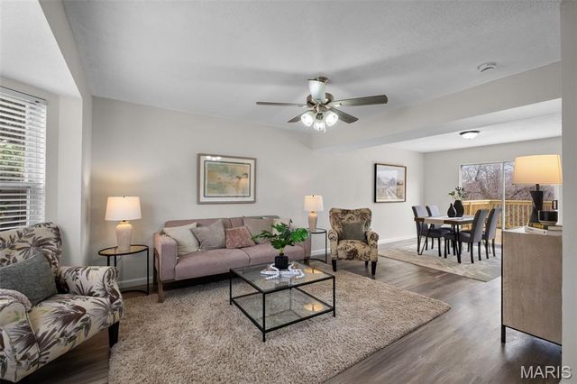 1981 Saint Johns Crossing, Arnold, MO 63010