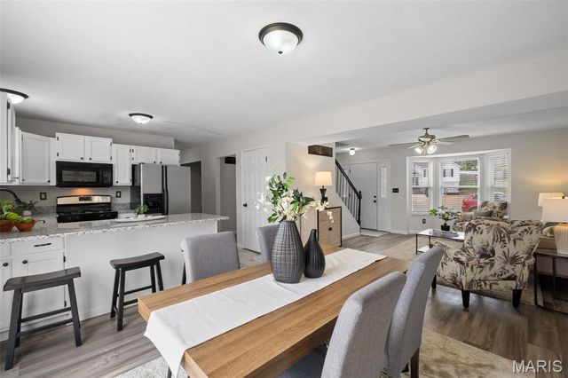 1981 Saint Johns Crossing, Arnold, MO 63010