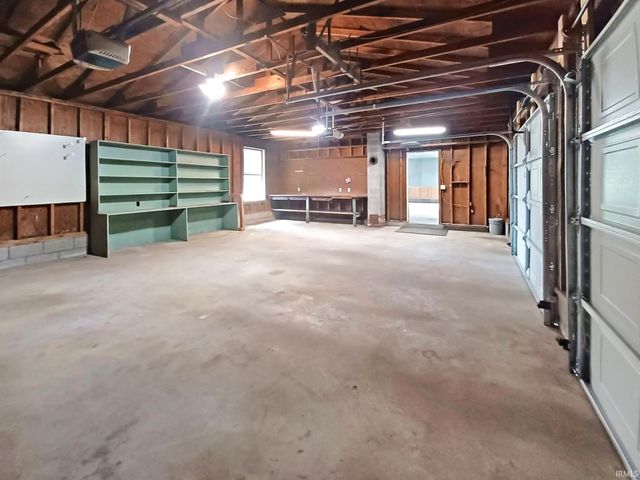 39 N 275 W Road, Princeton, IN 47670