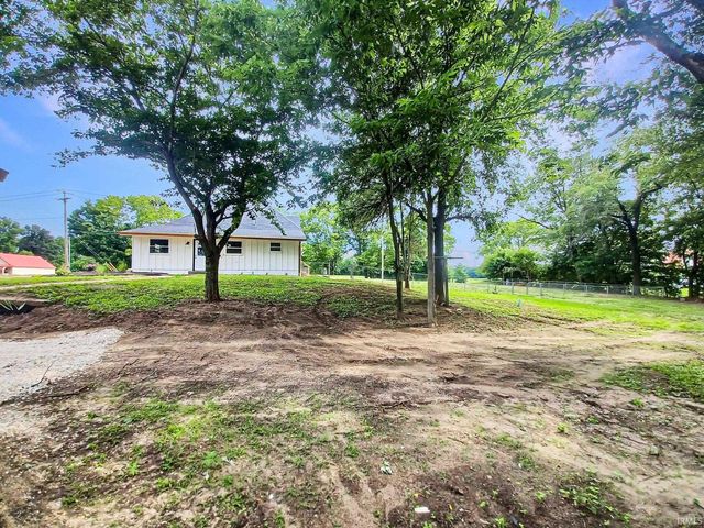 39 N 275 W Road, Princeton, IN 47670