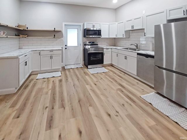 39 N 275 W Road, Princeton, IN 47670