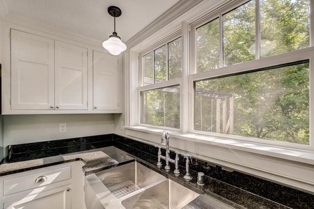 1401 Broadway Street N, Stillwater, MN 55082