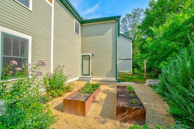 1401 Broadway Street N, Stillwater, MN 55082