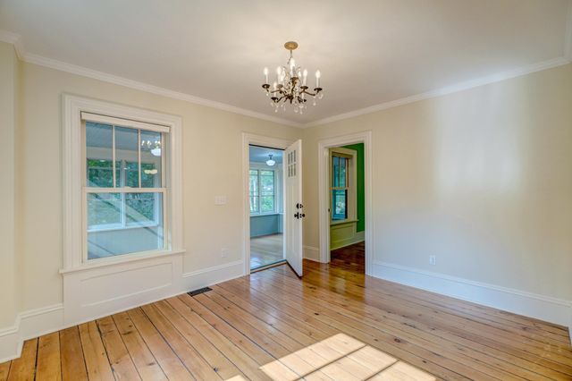 1401 Broadway Street N, Stillwater, MN 55082