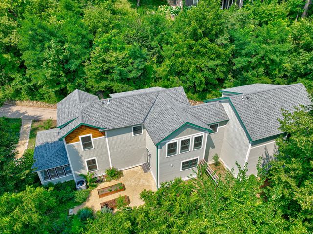 1401 Broadway Street N, Stillwater, MN 55082