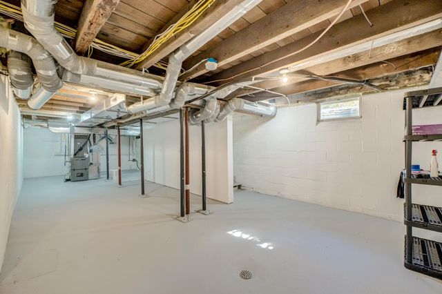 1401 Broadway Street N, Stillwater, MN 55082