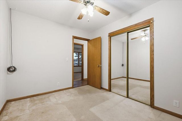 3808 RAMELLE Drive, Council Bluffs, IA 51501