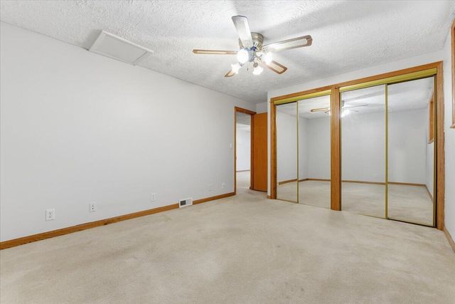 3808 RAMELLE Drive, Council Bluffs, IA 51501