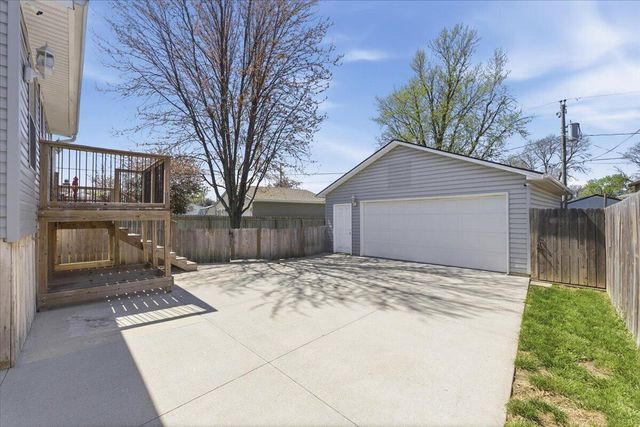 3808 RAMELLE Drive, Council Bluffs, IA 51501