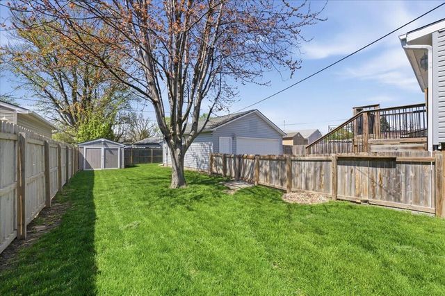 3808 RAMELLE Drive, Council Bluffs, IA 51501