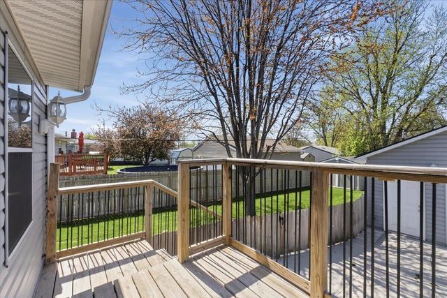 3808 RAMELLE Drive, Council Bluffs, IA 51501