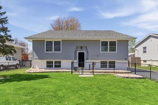 3808 RAMELLE Drive, Council Bluffs, IA 51501