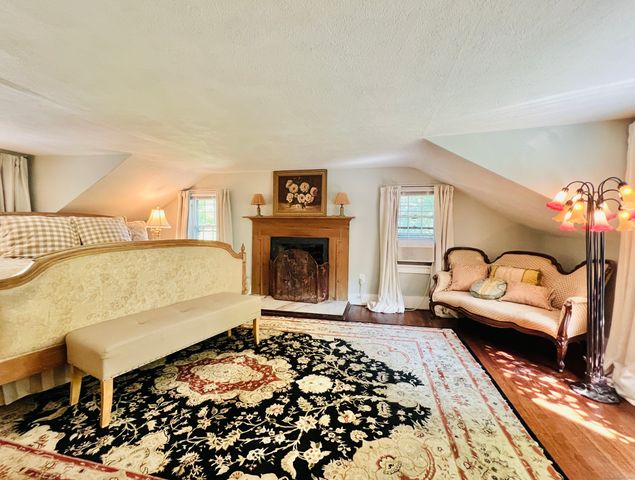 301 Haviland Road, Stamford, CT 06903