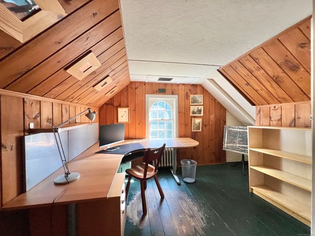 301 Haviland Road, Stamford, CT 06903