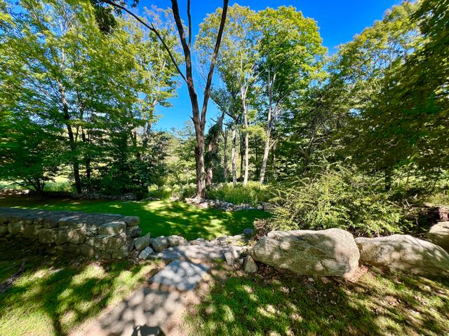 301 Haviland Road, Stamford, CT 06903