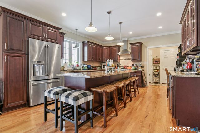 10 Ball Road, North Haven, CT 06473