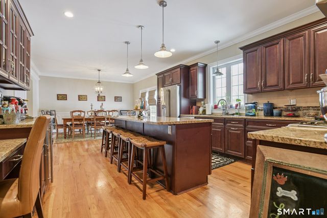 10 Ball Road, North Haven, CT 06473