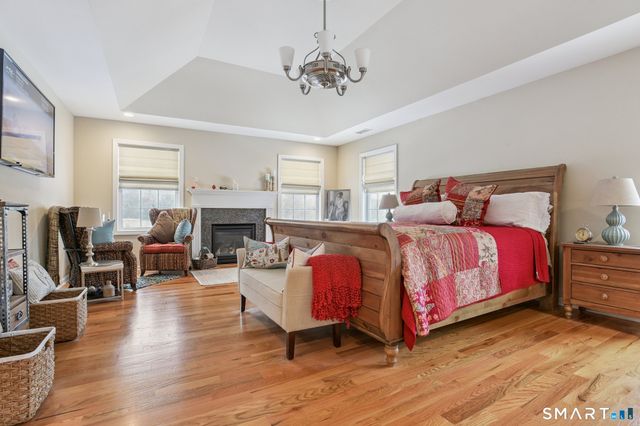 10 Ball Road, North Haven, CT 06473