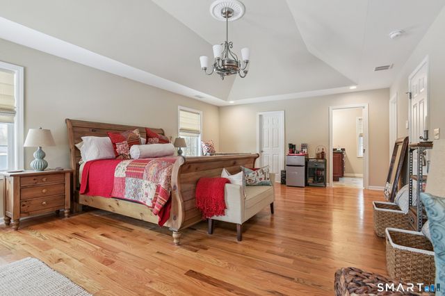 10 Ball Road, North Haven, CT 06473