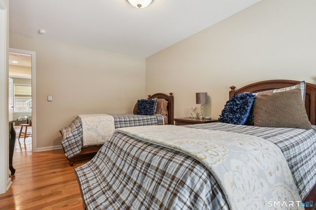 10 Ball Road, North Haven, CT 06473