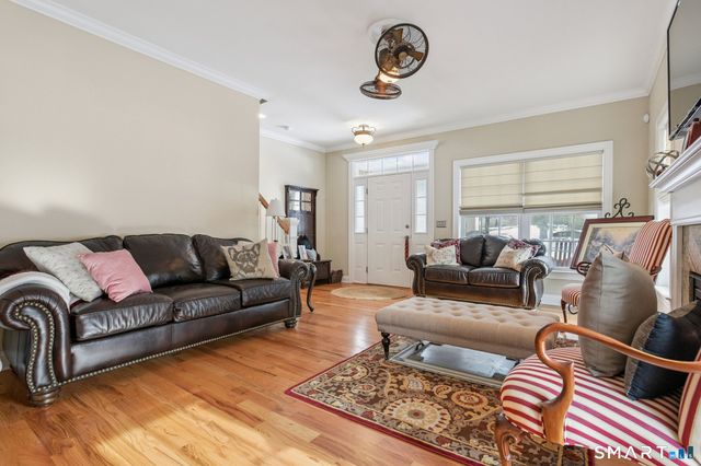 10 Ball Road, North Haven, CT 06473