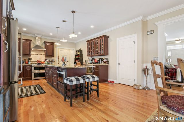 10 Ball Road, North Haven, CT 06473