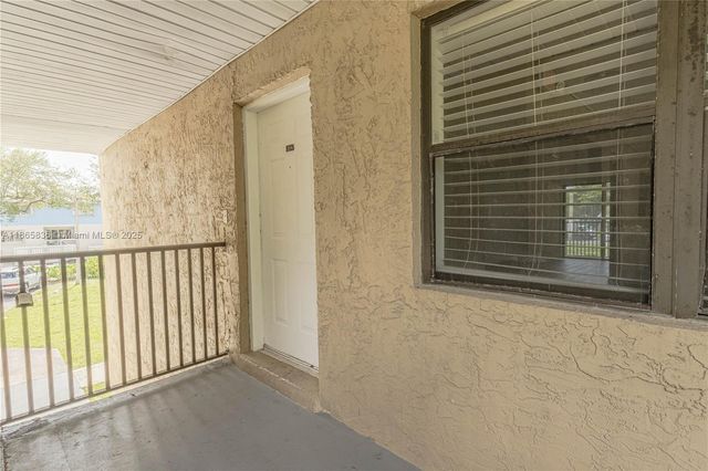 10350 SW 220th St 254, Cutler Bay, FL 33190