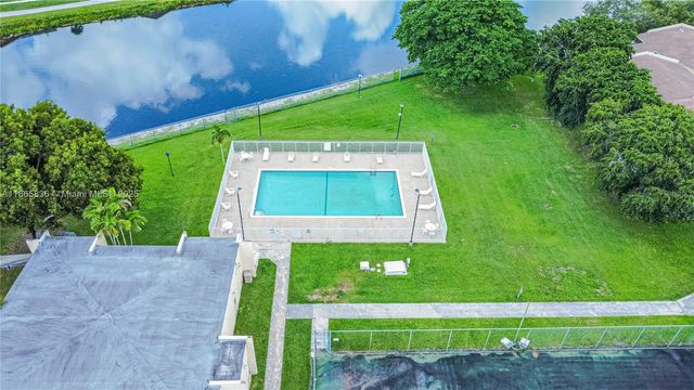10350 SW 220th St 254, Cutler Bay, FL 33190