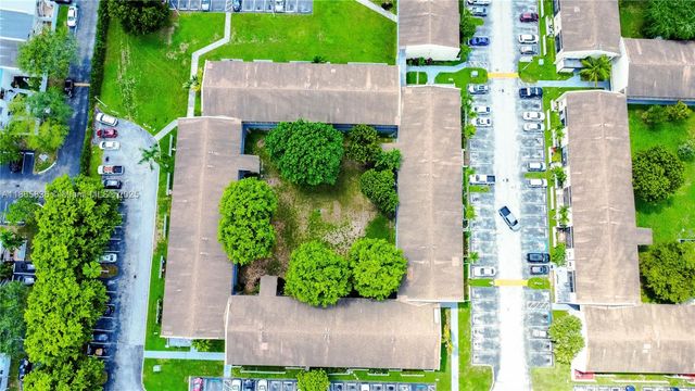 10350 SW 220th St 254, Cutler Bay, FL 33190