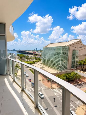 1400 Biscayne Blvd 702, Miami, FL 33132
