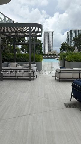 1400 Biscayne Blvd 702, Miami, FL 33132