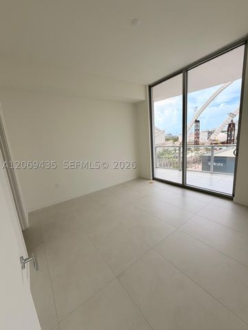 1400 Biscayne Blvd 702, Miami, FL 33132